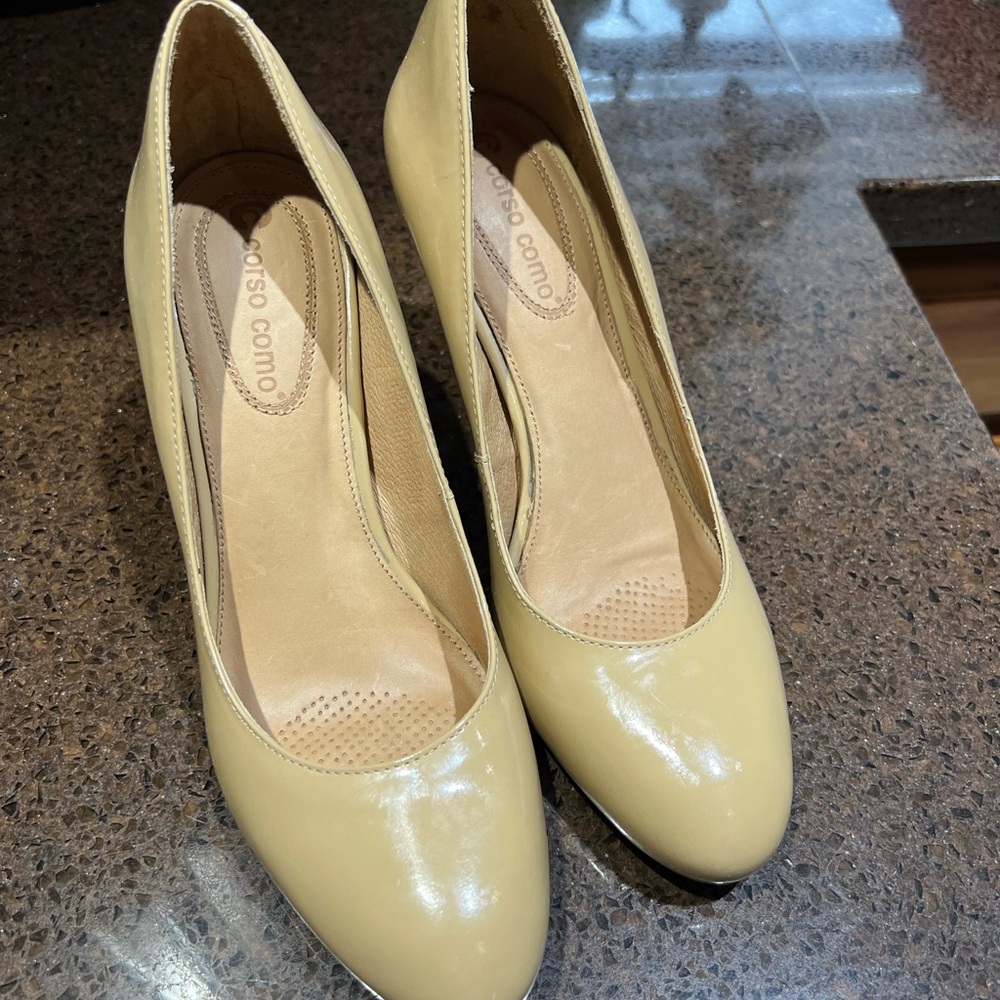 Corso Como Linden patent leather comfort dress heals in Tan